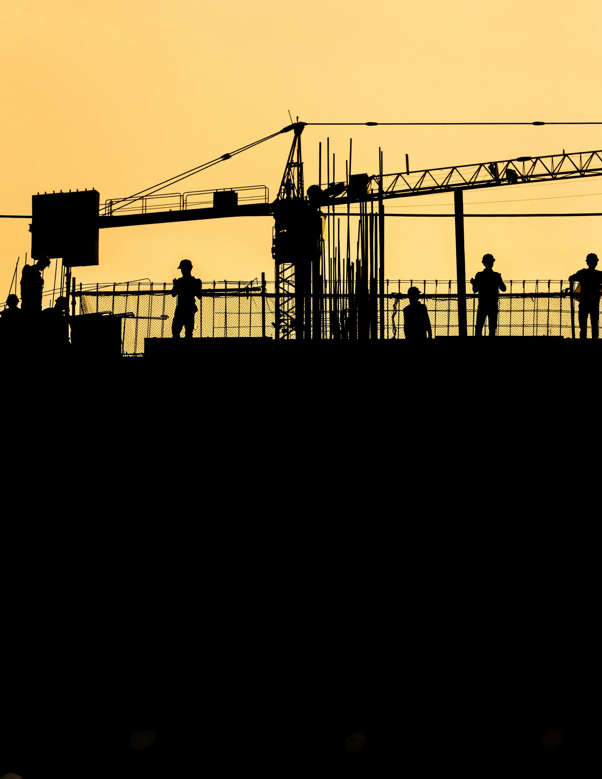 Health & Safety on Construction Sites at Twilight